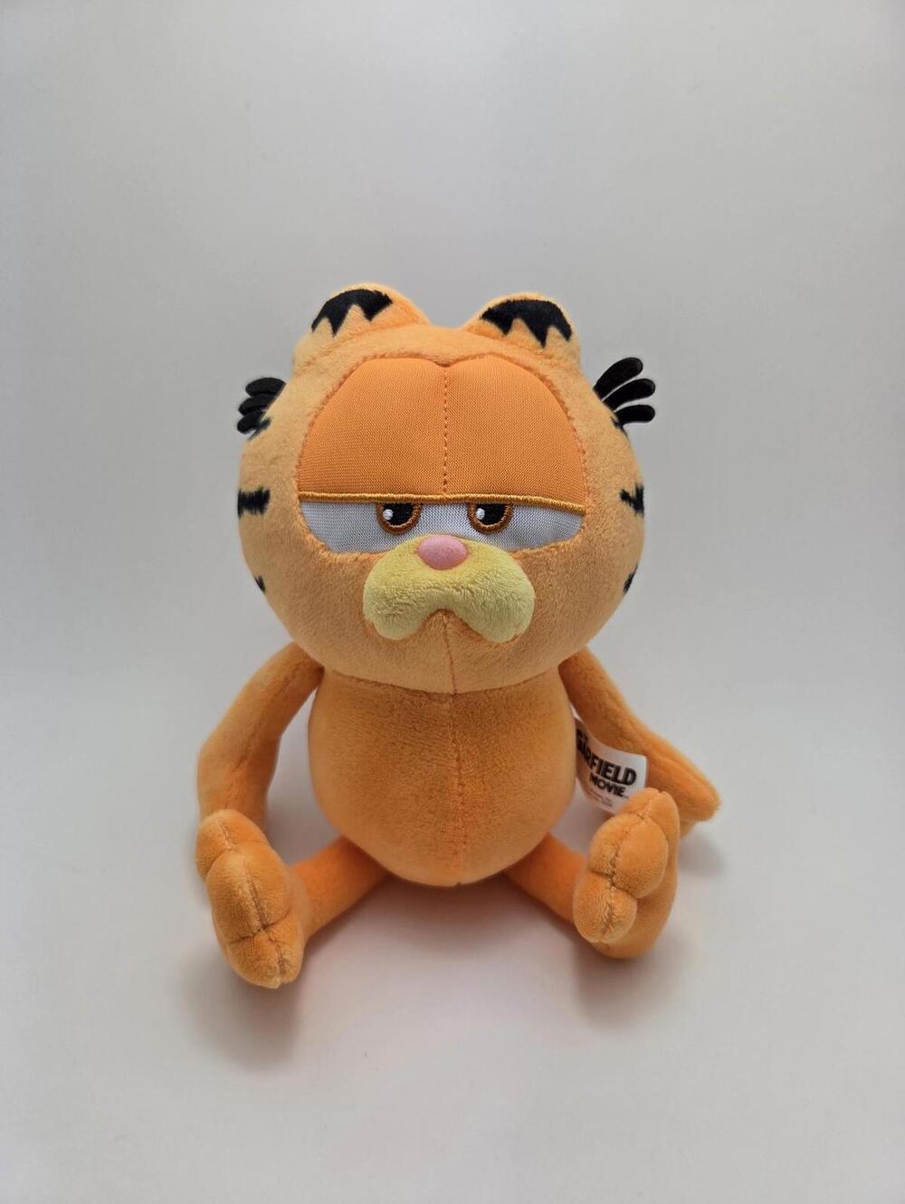 Garfield the Cat Stuffed Animal Plush Movie Theatre Exclusive (6 inch)